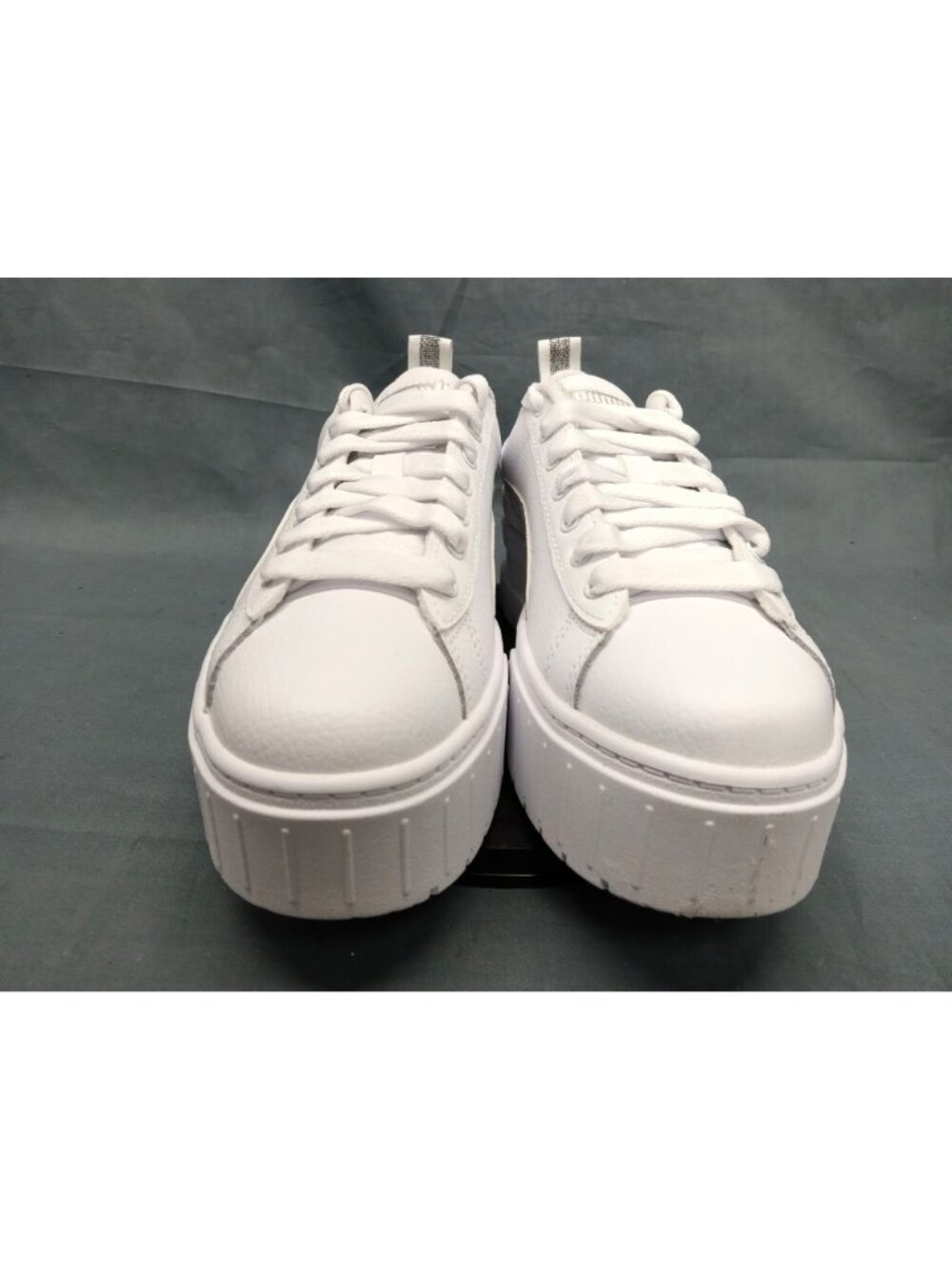 Puma Mayze Iridescent Jr. Platform Sneaker White Silver Girls Size 5 NEW IN BOX! - Picture 9 of 11